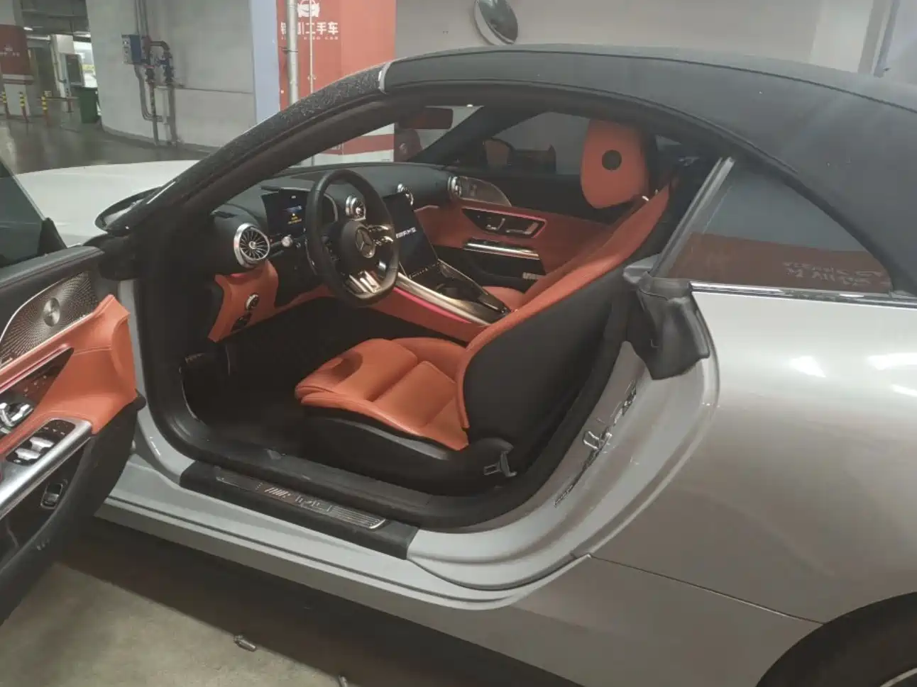 Mercedes-Benz SL-Class AMG 2024 AMG SL 63 4MATIC+ фото 5