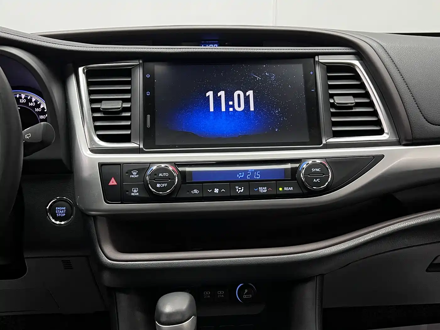 Toyota Highlander 2018 2.0T 4WD Premium 7-seater China VI фото 17
