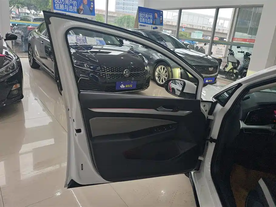 Volkswagen Golf 2021 280TSI DSG Pro фото 7