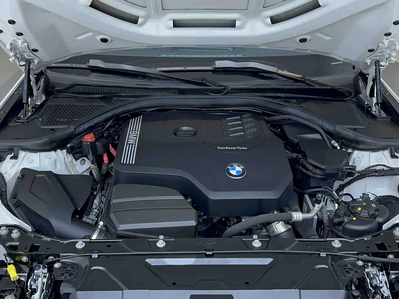 BMW 3 Series 2022 320Li M Sport Package фото 16