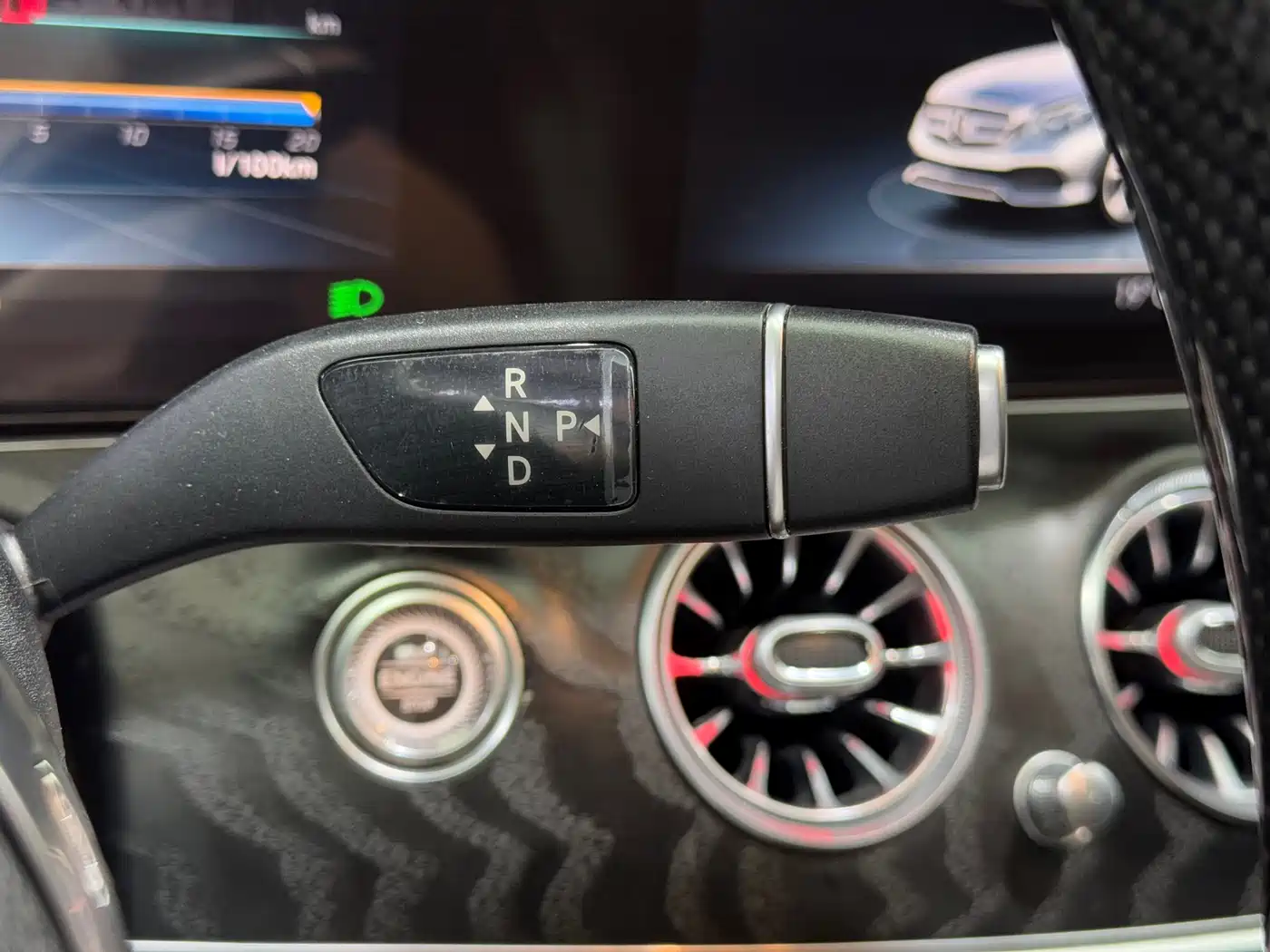 Mercedes-Benz E-Class 2019 E 200 L фото 13