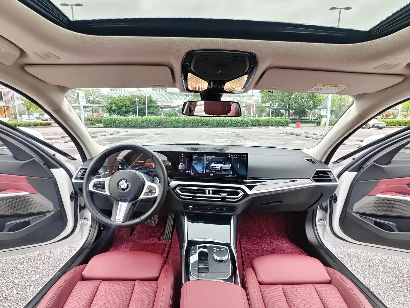BMW 3 Series 2023 320Li M Sport Package фото 13