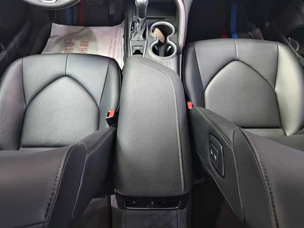 Toyota Camry 2021 2.0G Luxury Edition фото 15
