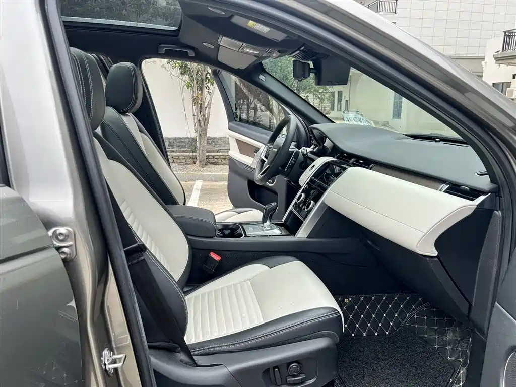 Land Rover Discovery Sport 2021 249PS R-Dynamic HSE Luxury Custom Edition фото 18