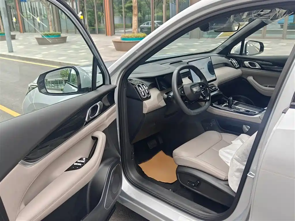 Geely Boyue L 2026 2025 4th Generation 1.5TD DCT Journey Start