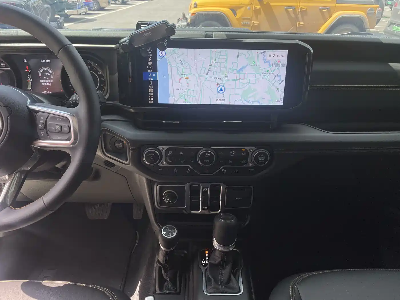 Jeep Wrangler 2025 2024 Model 2.0T Sahara Four-Door Version