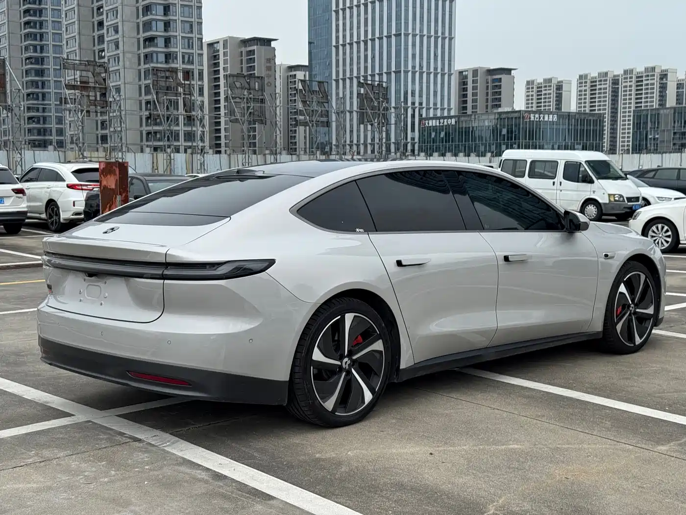 NIO ET7 2022 100kWh Launch Edition фото 6