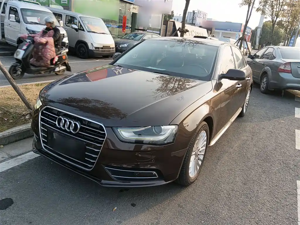 Audi A4L 2015 35 TFSI Auto Standard фото 2