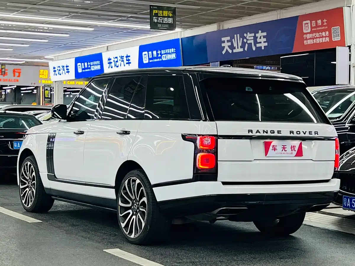 Land Rover Range Rover 2014 3.0 SC V6 Vogue фото 5