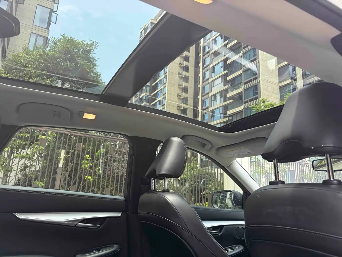 Infiniti QX50 2018 2.0T 2WD Fashion Edition фото 13