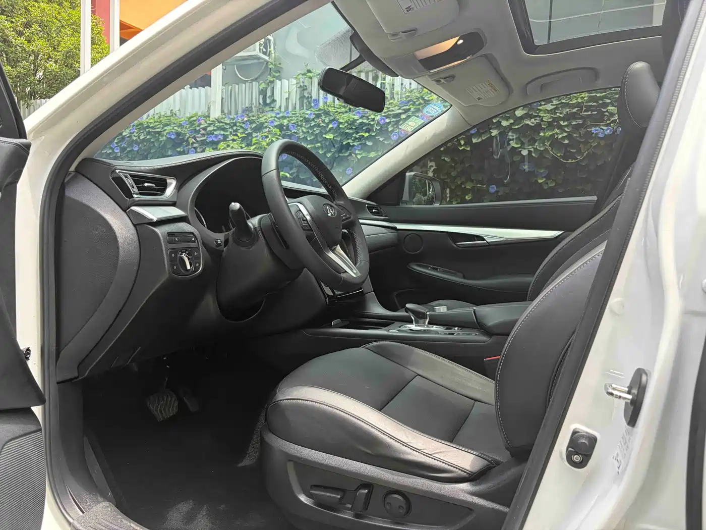Infiniti QX50 2018 2.0T 2WD Fashion Edition фото 22