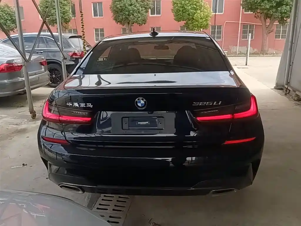BMW 3 Series 2022 Facelift 325Li M Sport Package фото 6
