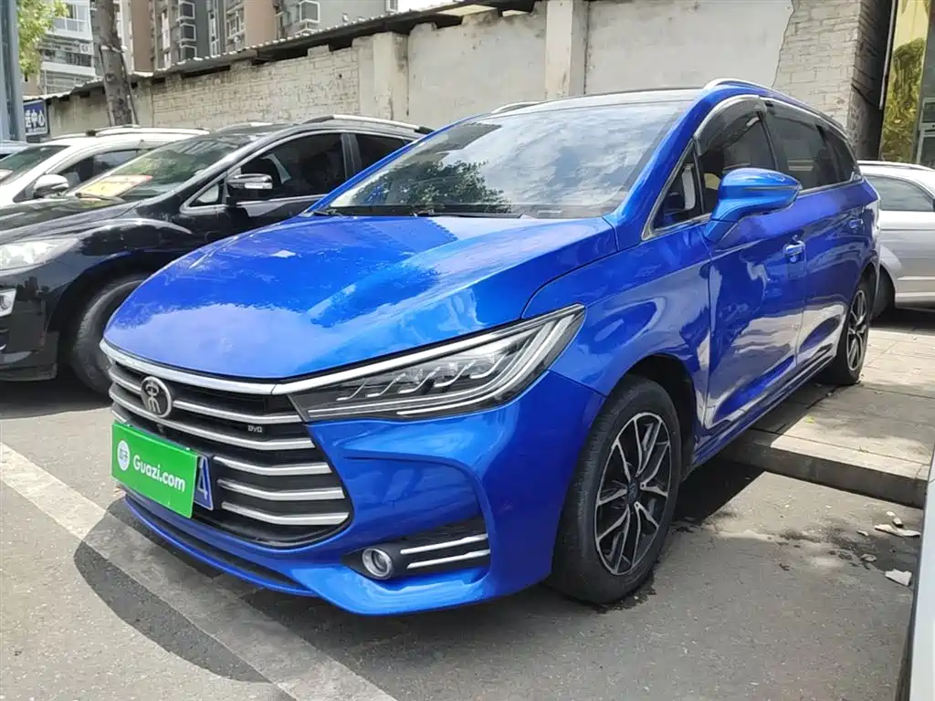BYD Song MAX 2017 1.5T Auto Smart Connect Premium 7-seater фото 2