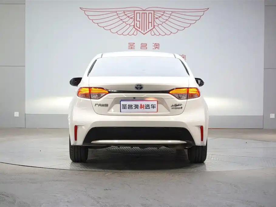 Toyota Levin 2022 Dual Engine 1.8H E-CVT Luxury Edition фото 5