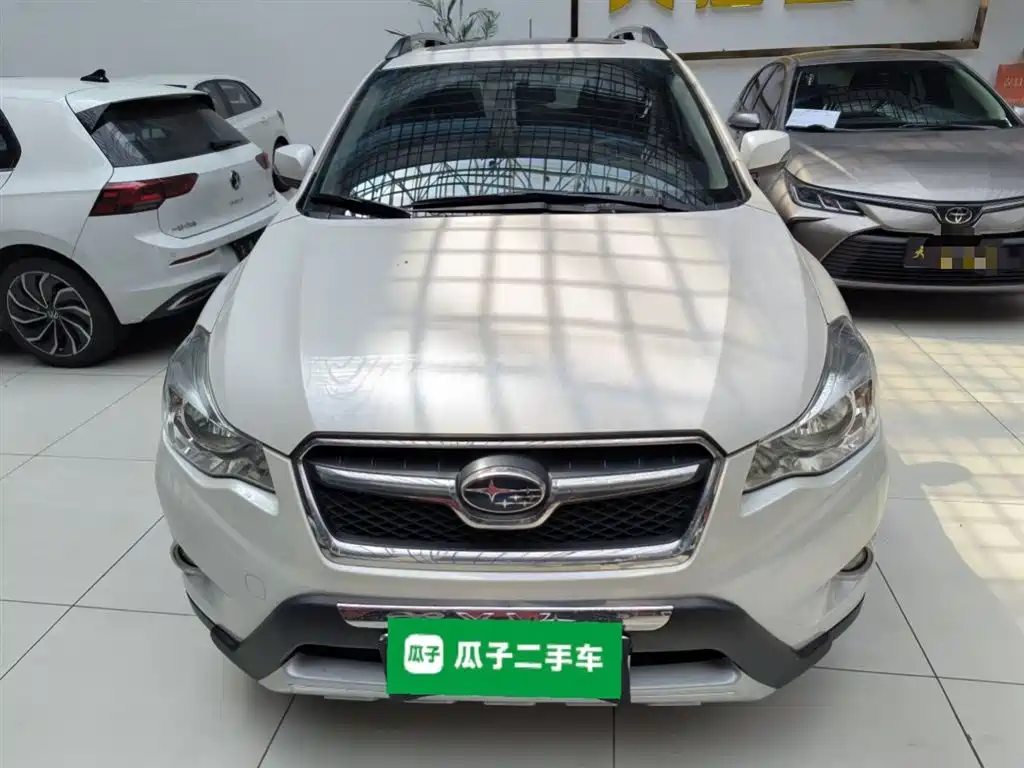 Subaru XV 2014 2.0i Elite фото 3