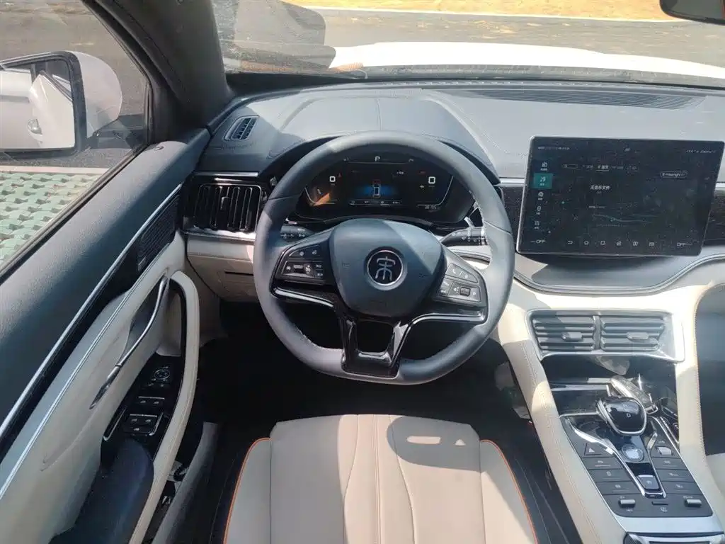 BYD Song PLUS PHEV 2021 DM-i 110KM Flagship фото 7