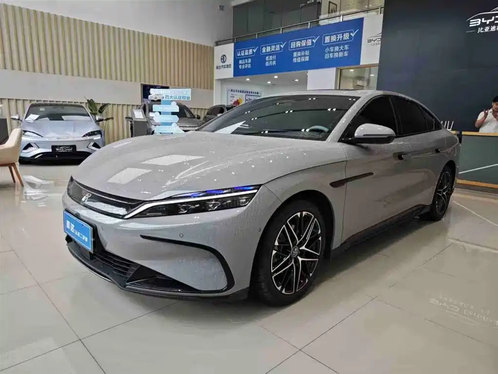 BYD Han 2025 Model EV Smart Drive Edition 605KM Premium