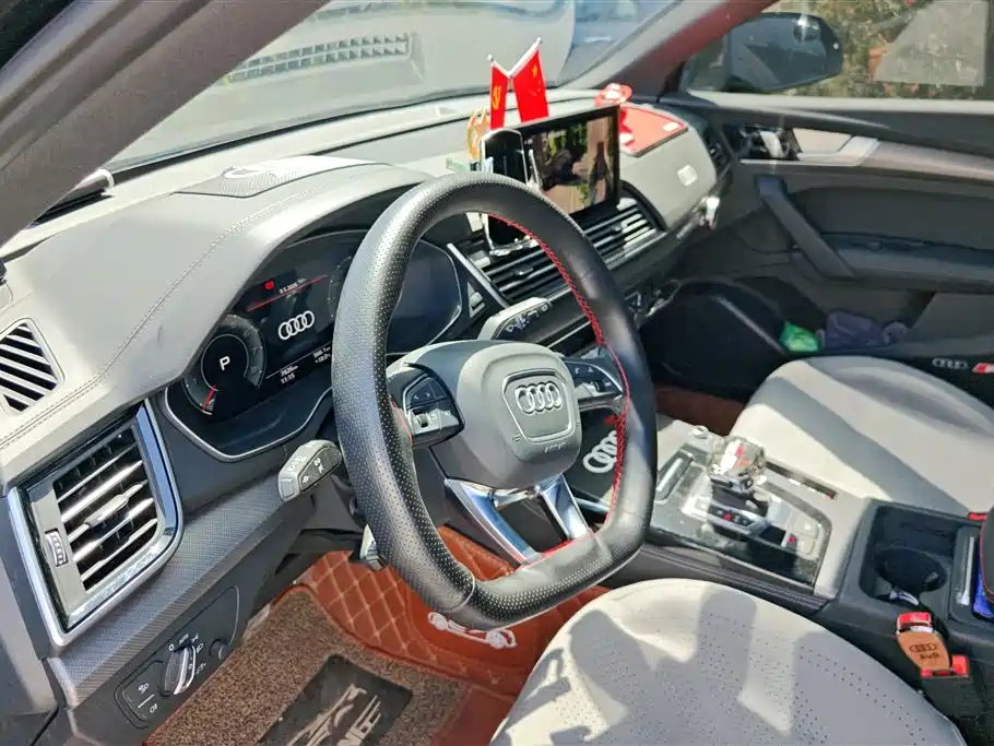 Audi Q5L 2025 45 TFSI Luxury Dynamic фото 15