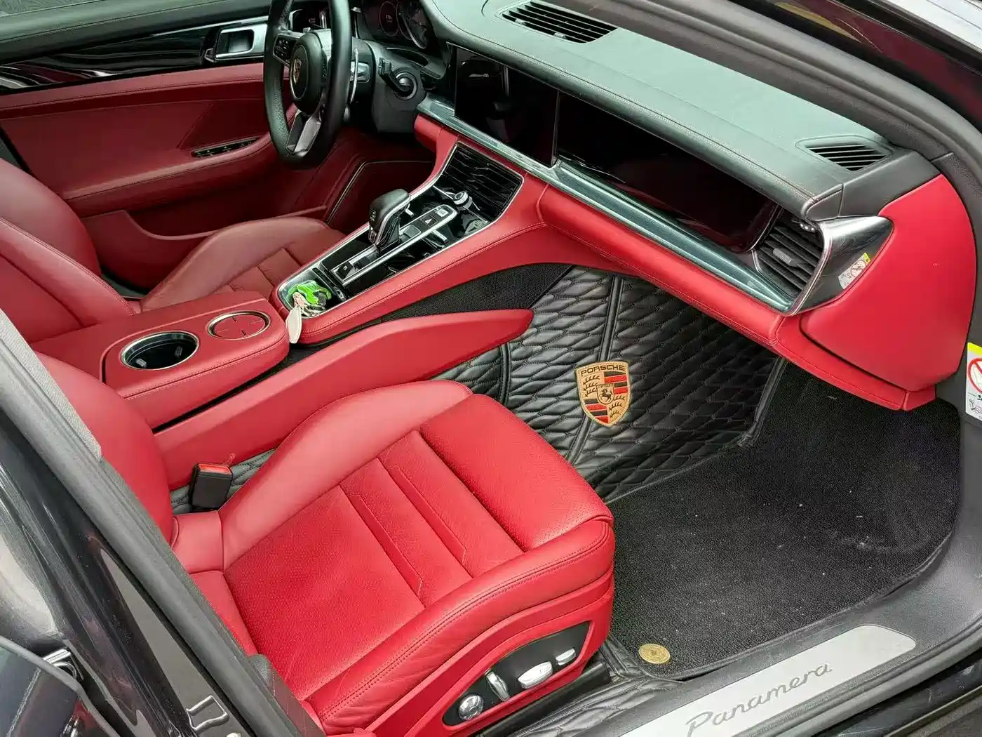 Porsche Panamera 2019 Panamera 4 Executive Long Wheelbase 2.9T фото 6