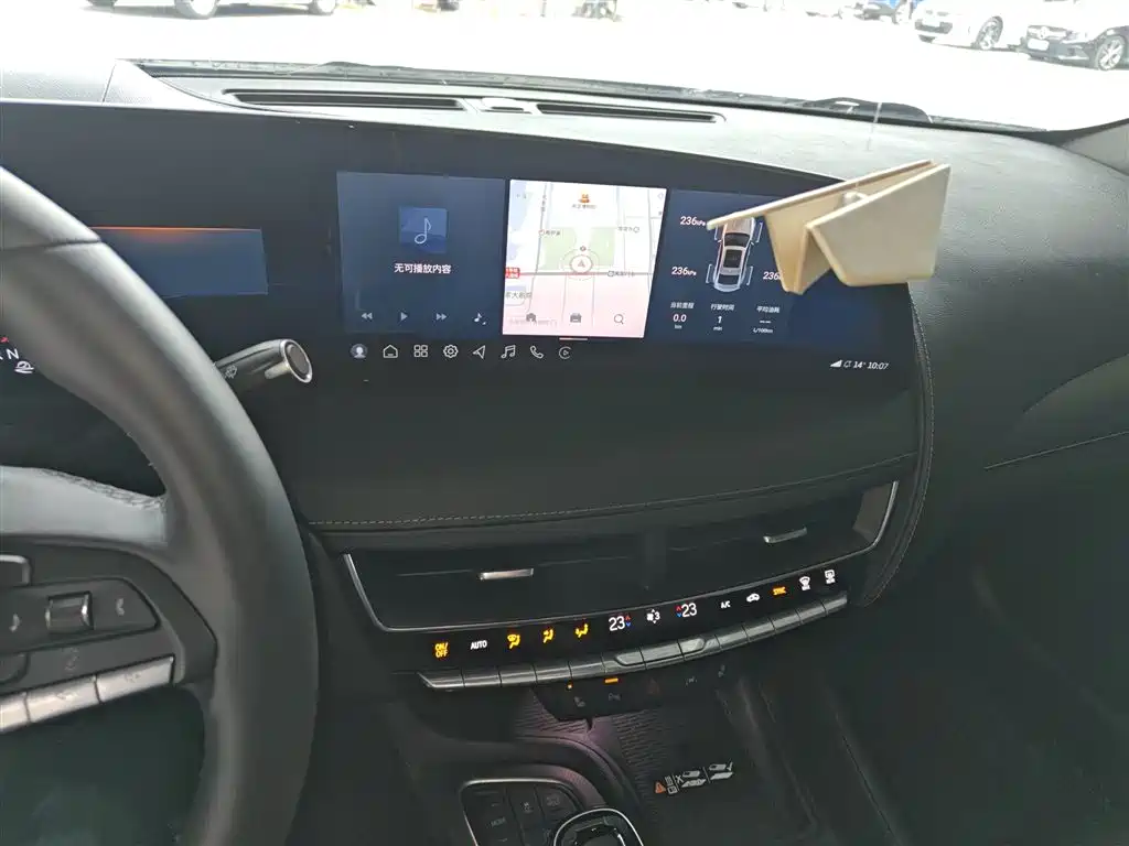 Cadillac CT5 2024 28T Luxury Model Pro фото 13