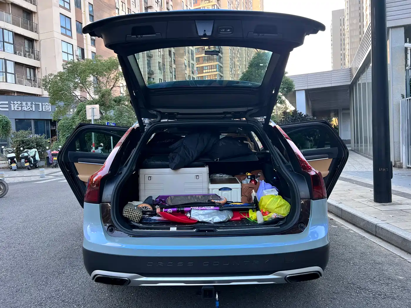 Volvo V90 2018 2017 Cross Country T5 AWD Smart Edition
