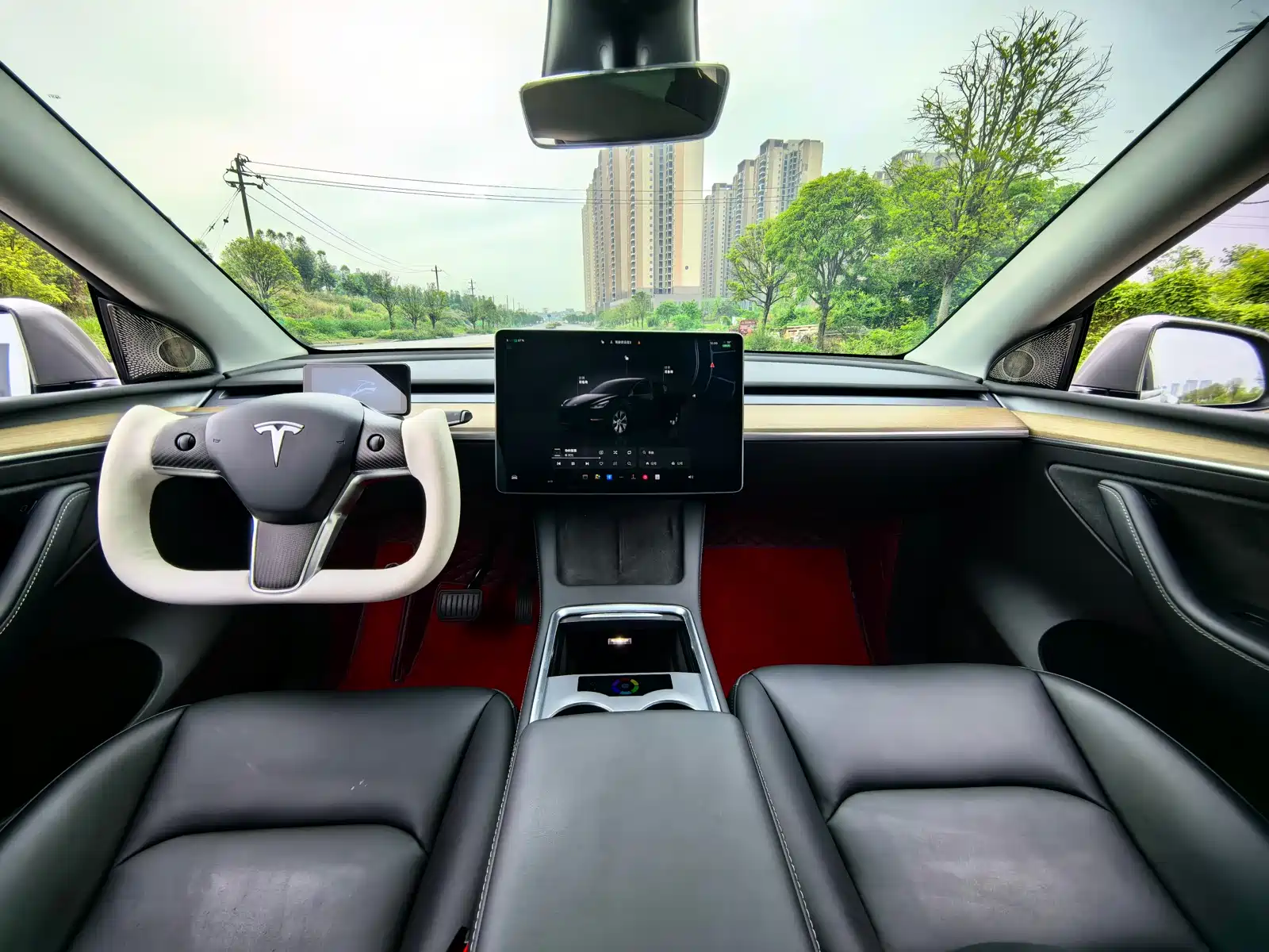 Фото 9 - Tesla Model Y