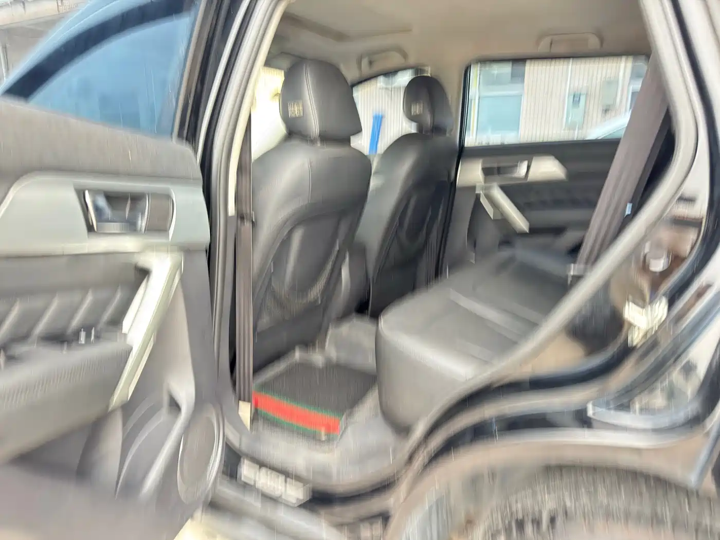 Haval H2 2015 1.5T Automatic 2WD Premium Edition фото 5