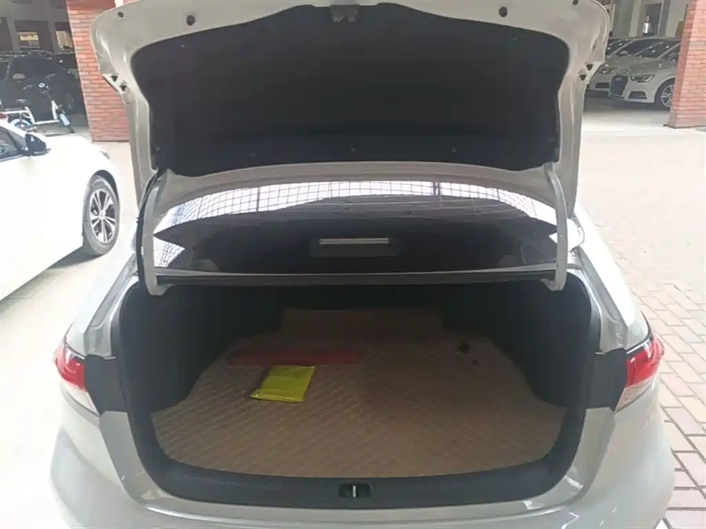 Toyota Levin 2019 Hybrid 1.8H E-CVT Sport Edition China VI фото 19