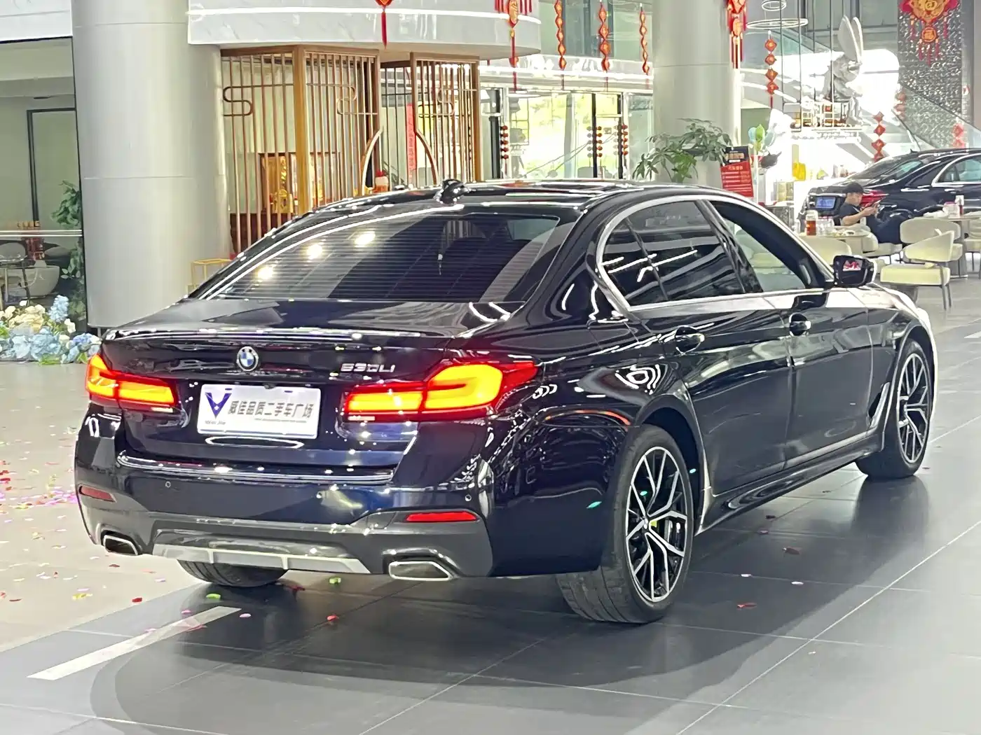 BMW 5 Series 2022 Facelift II 530Li Premium Package M Sport фото 9