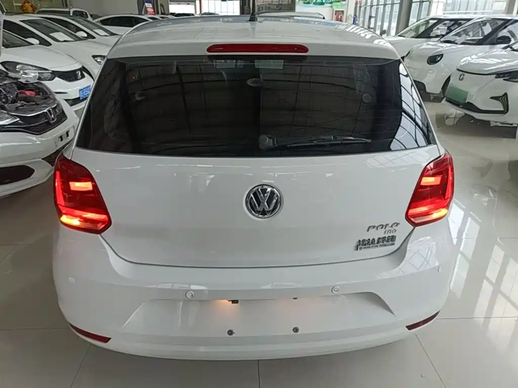 Volkswagen Polo 2018 1.5L Auto Safe Drive фото 6
