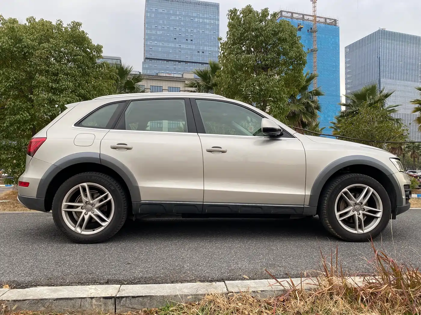 Audi Q5 2018 Collector's Edition 40 TFSI Technology фото 5