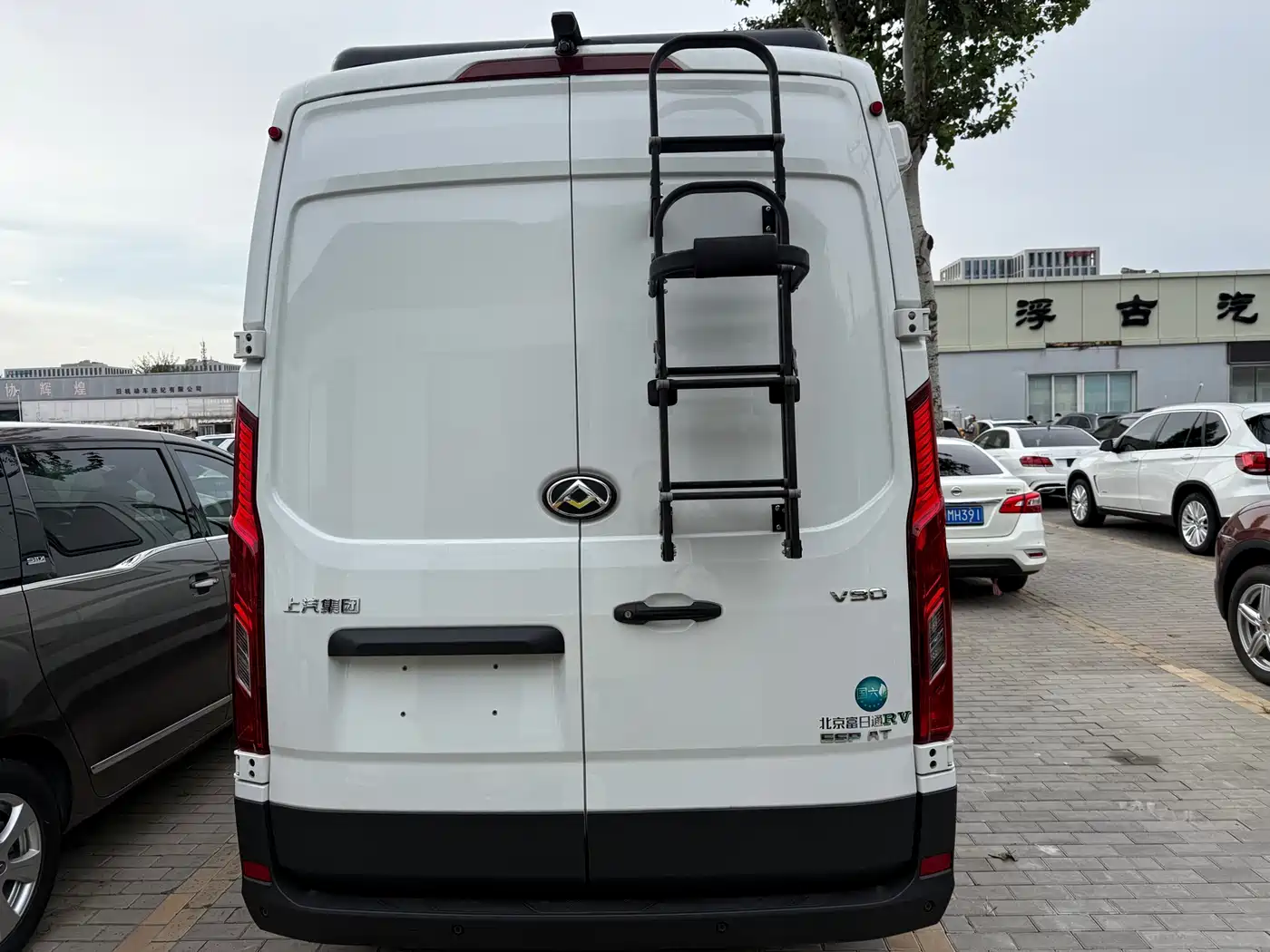 SAIC Maxus MAXUS V90 RV 2023 Model Active Lifestyle фото 7