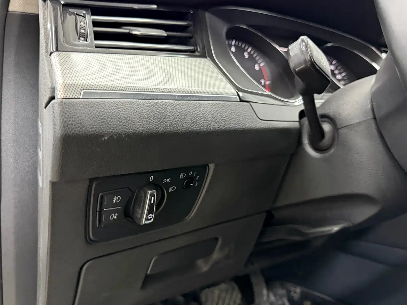 Volkswagen Magotan 2017 330TSI DSG Leading фото 9