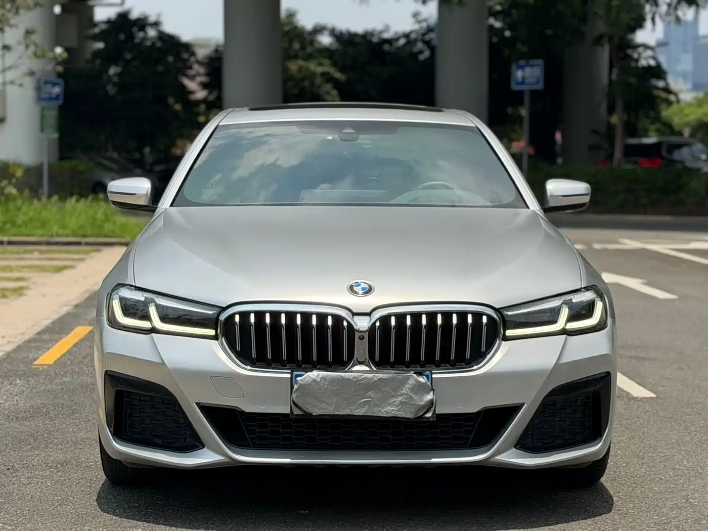 BMW 5 Series 2021 530Li Premium M Sport Package фото 2