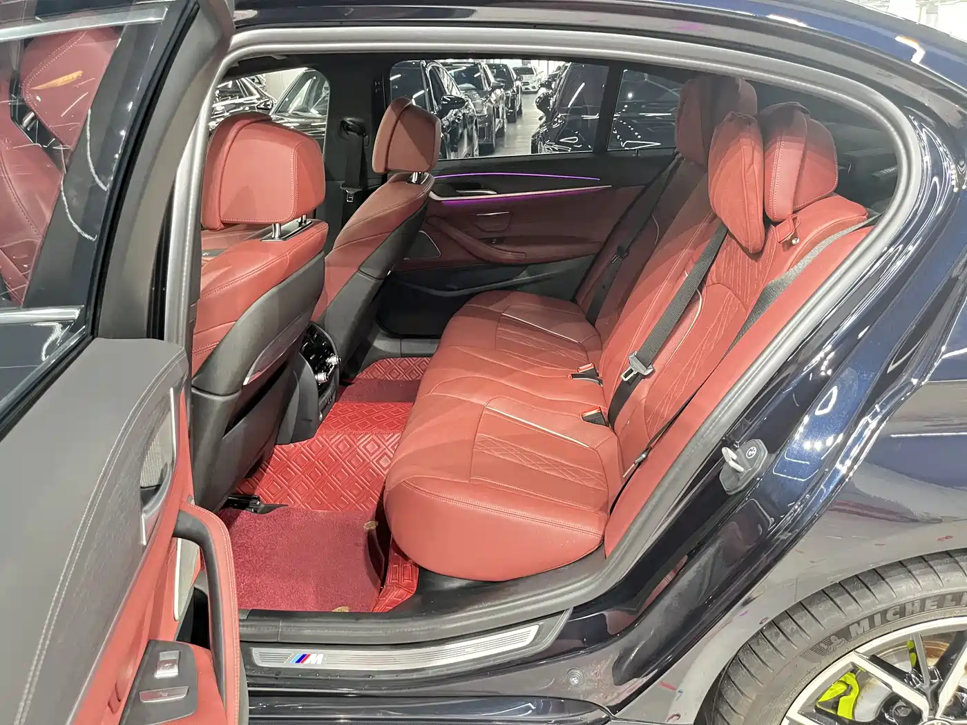 BMW 5 Series 2022 Facelift II 530Li Premium Package M Sport фото 6