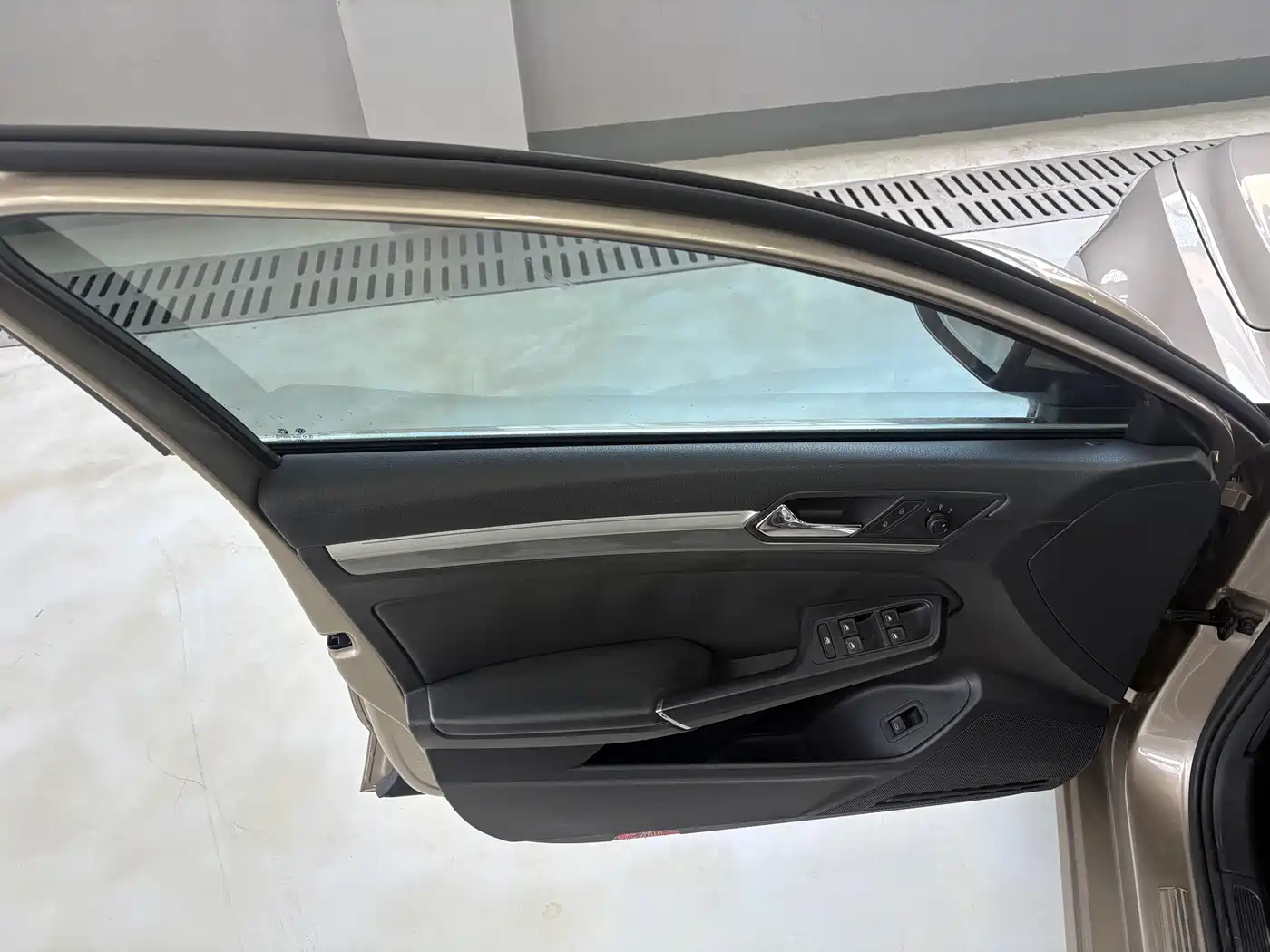 Volkswagen Lamando 2015 280TSI DSG Comfort фото 13
