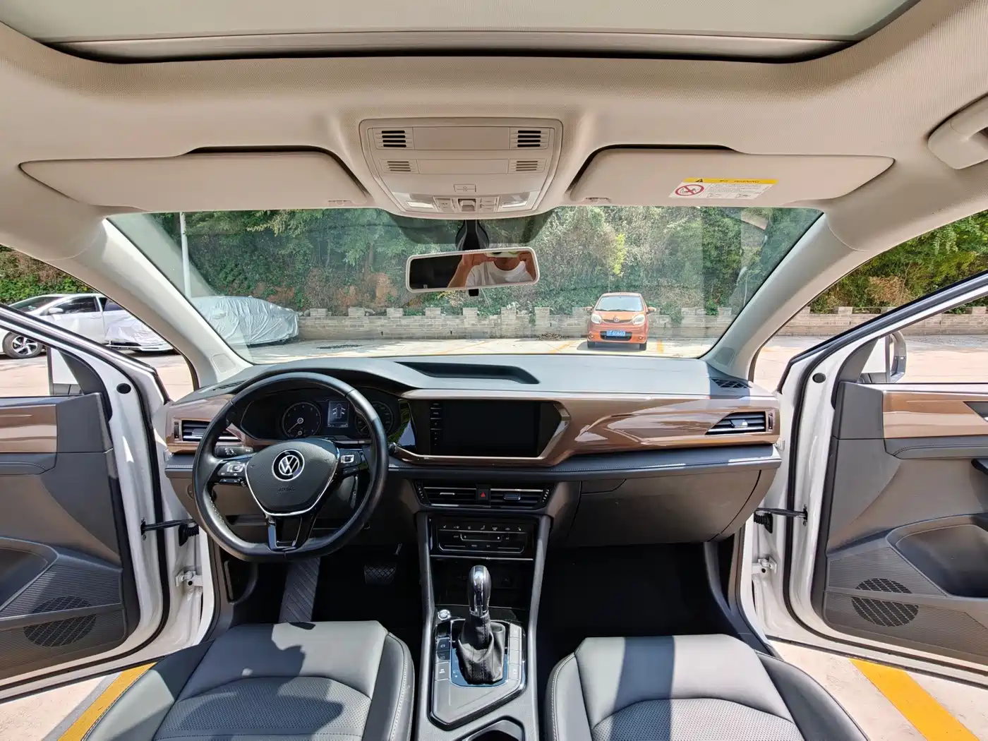 Volkswagen Tharu 2021 280TSI 2WD Luxury Plus фото 19
