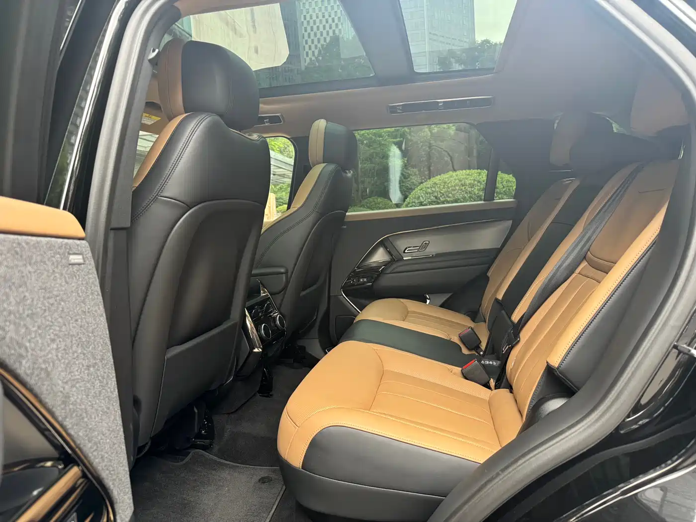 Land Rover Range Rover Sport 2024 400PS Dynamic HSE фото 7