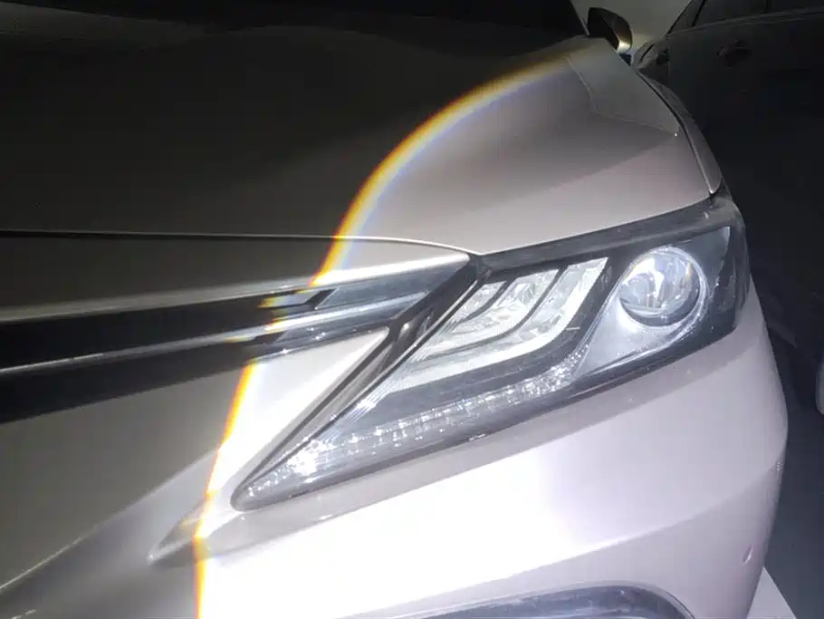Toyota Camry 2021 2.0G Luxury Edition фото 5