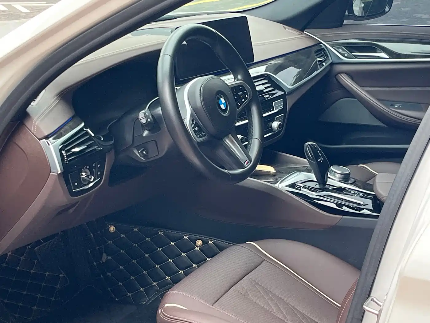 BMW 5 Series 2021 Facelift 525Li M Sport Package фото 4