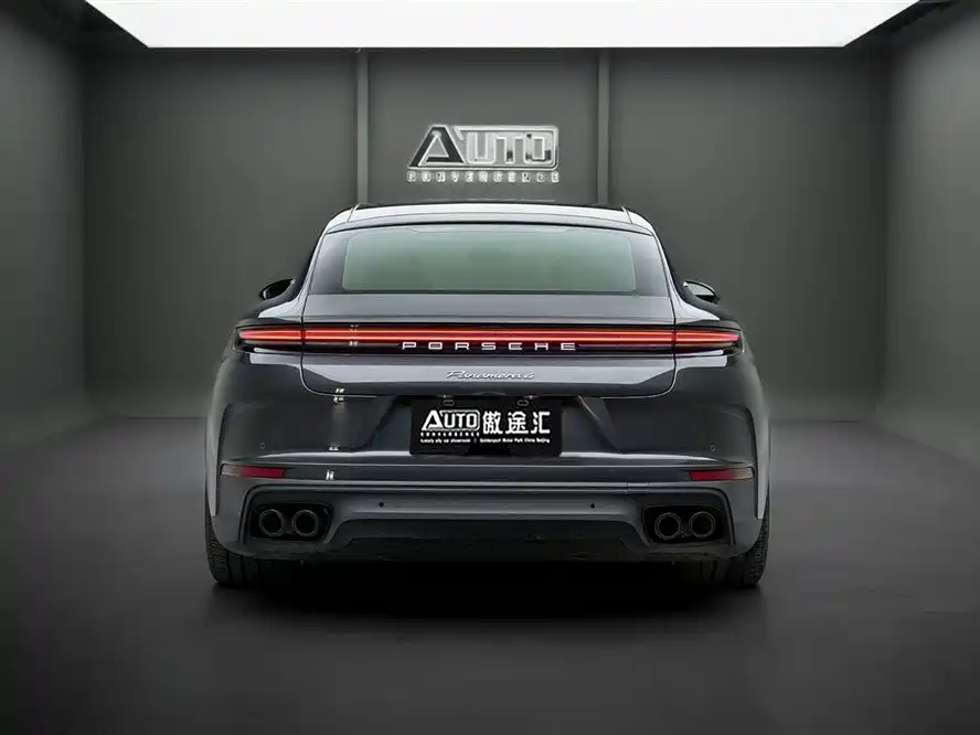 Porsche Panamera 2024 Panamera 4 Executive Long Wheelbase 2.9T фото 4