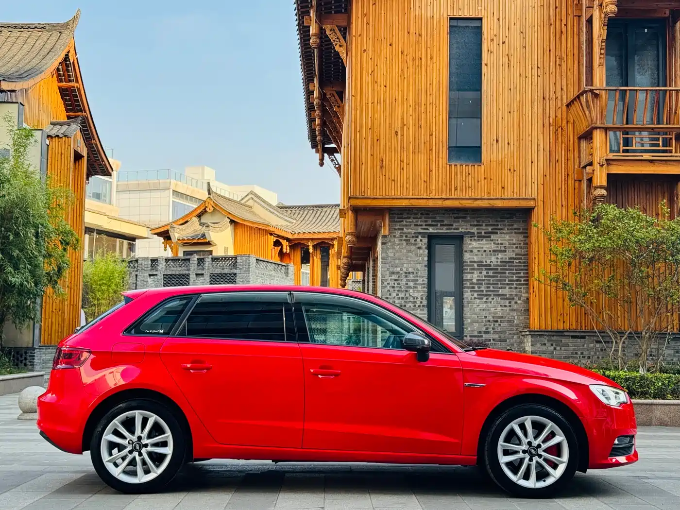 Audi A3 2014 Sportback 35 TFSI Automatic Comfort фото 5