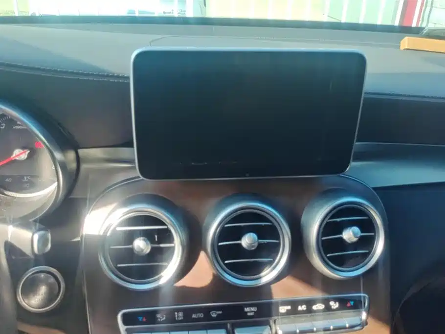 Mercedes-Benz GLC 2019 Facelift GLC 300 L 4MATIC Dynamic фото 13