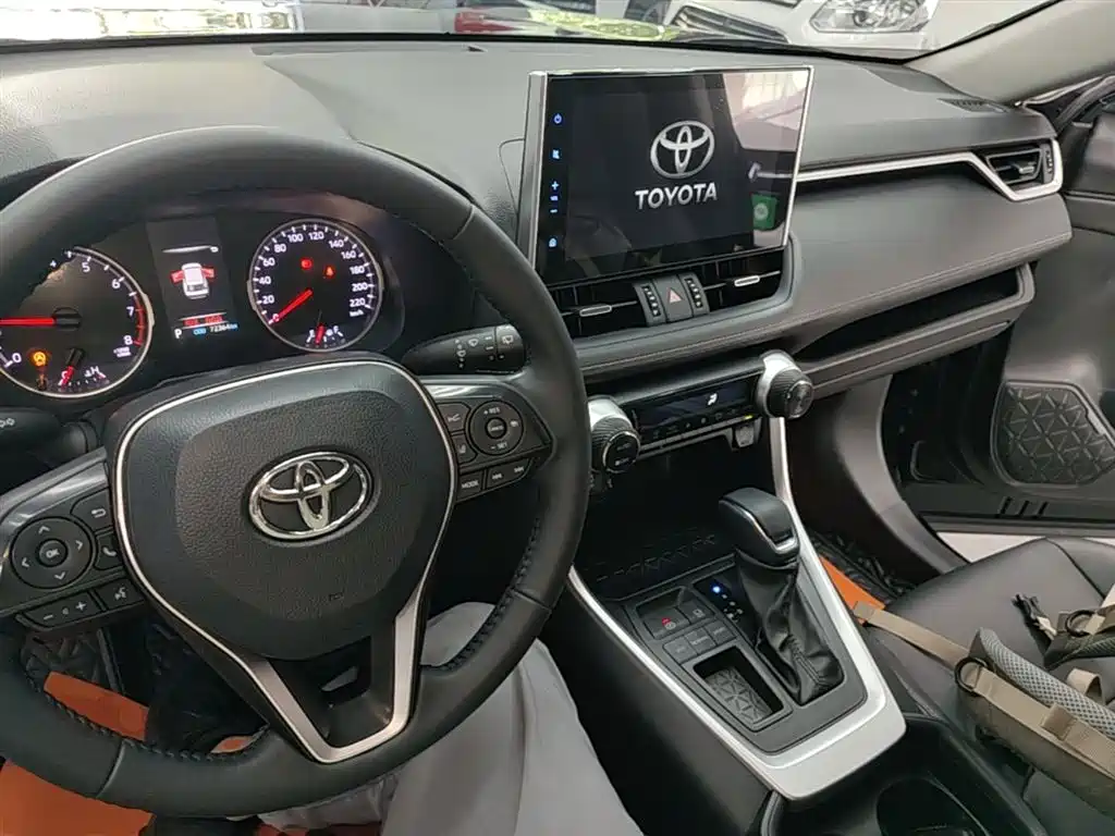 Toyota Wildlander 2022 2.0L CVT FWD Luxury Edition фото 10