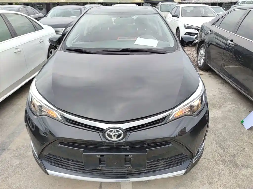 Toyota Levin 2017 Facelift 185T CVT Elite (China V) фото 3