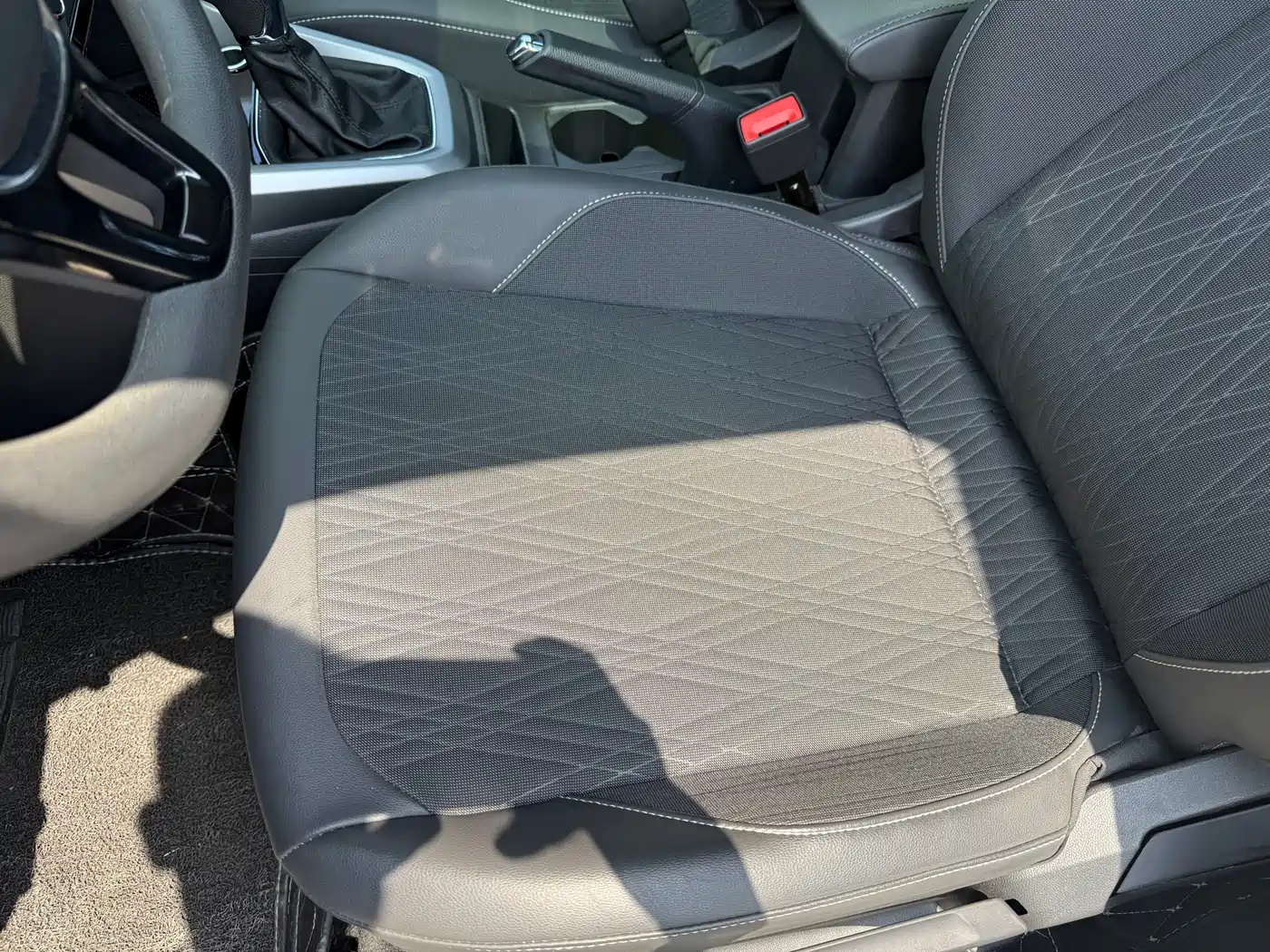 Volkswagen T-Cross 2020 280TSI DSG Comfort Edition фото 8