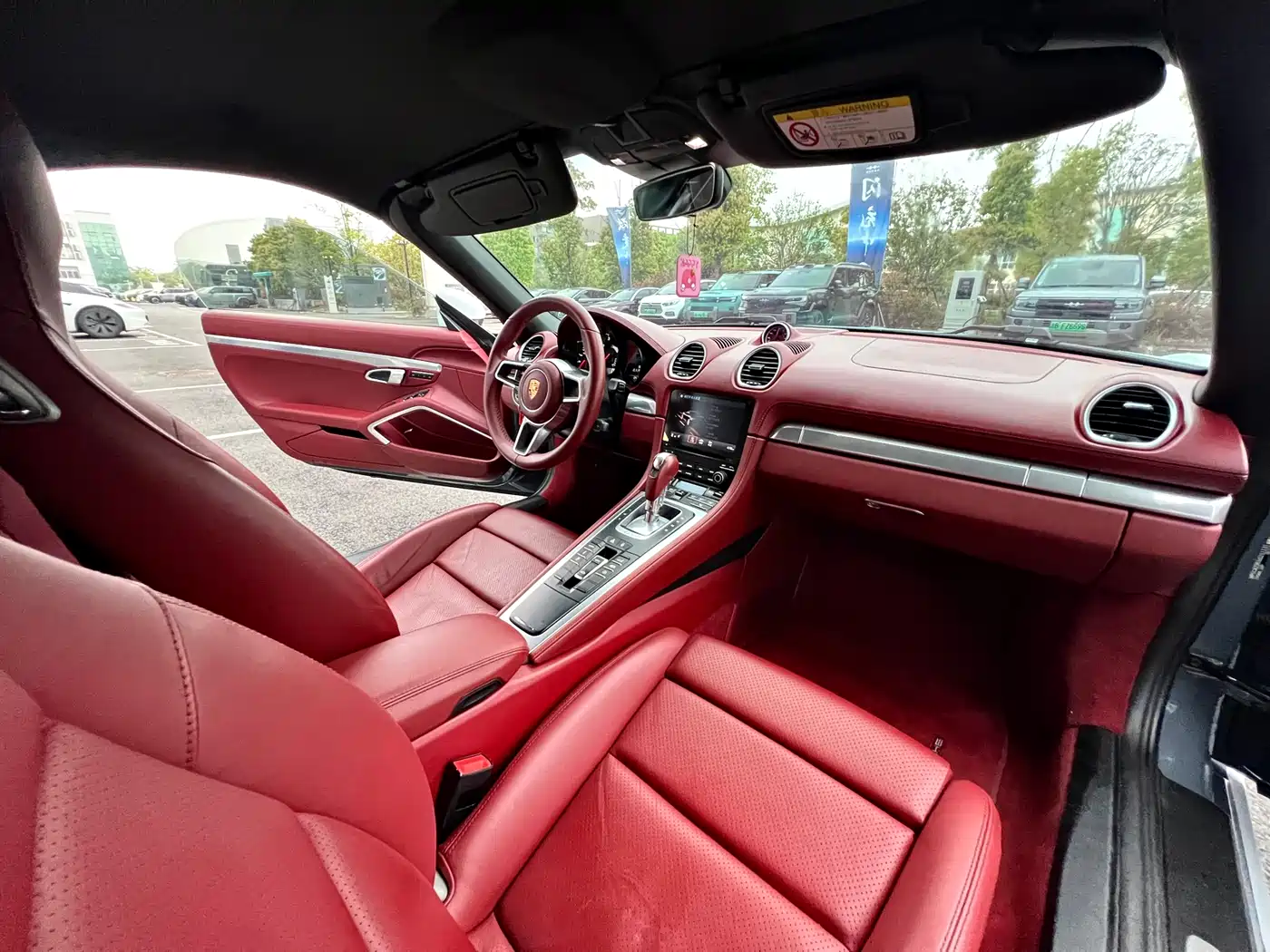 Porsche 718 2018 Boxster 2.0T фото 11