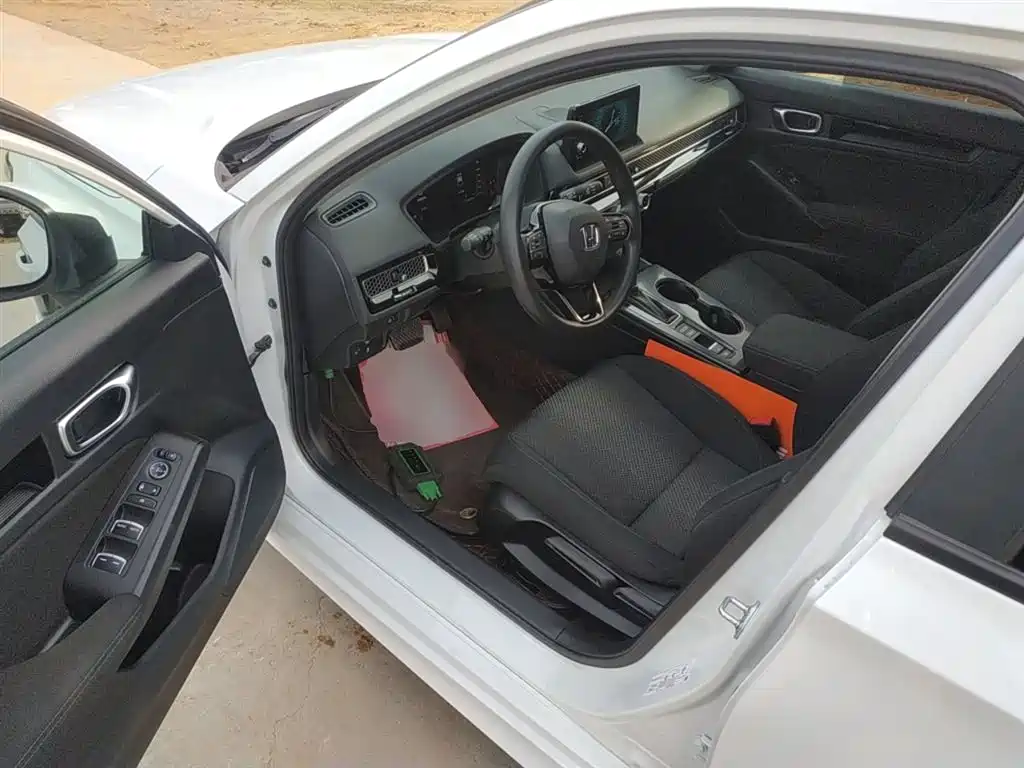 Honda Integra 2024 2023 HATCHBACK 240TURBO CVT Trend Leader Edition