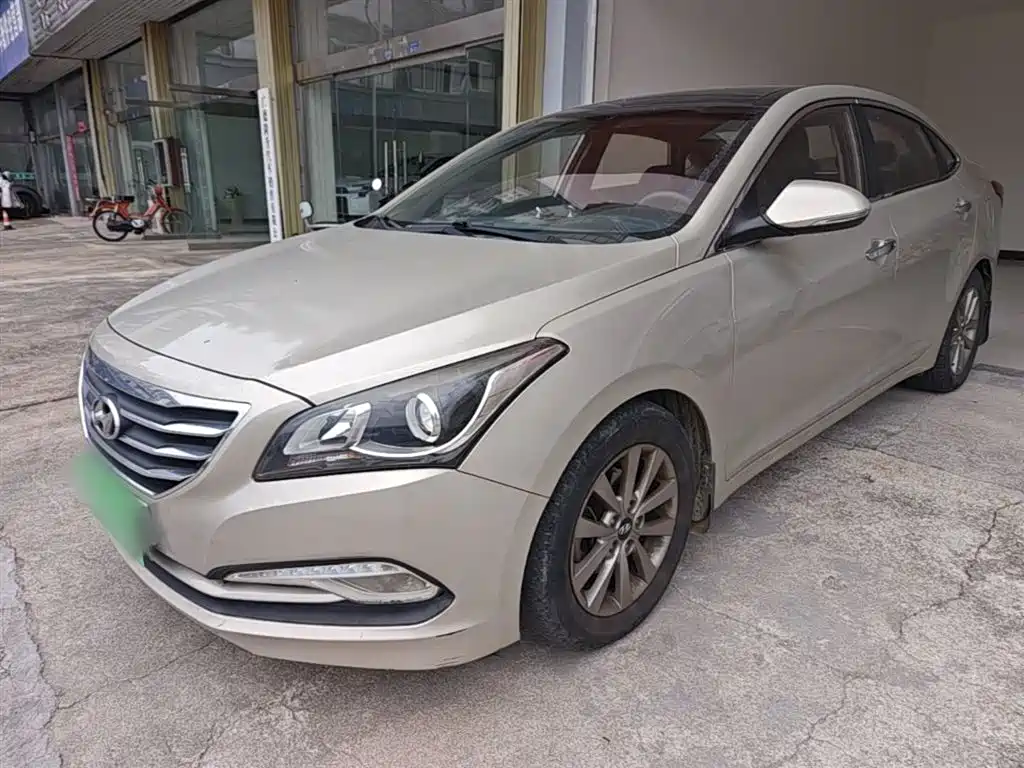 Hyundai Mistra 2014 1.8L Auto Smart GLS