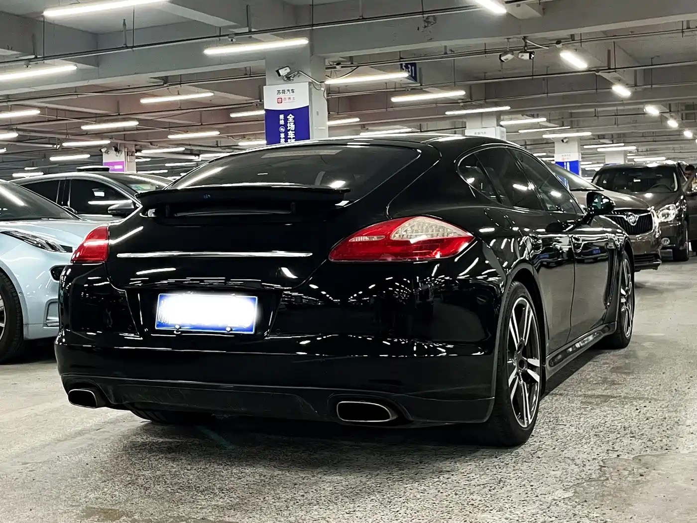 Porsche Panamera 2010 Panamera 3.6L фото 4